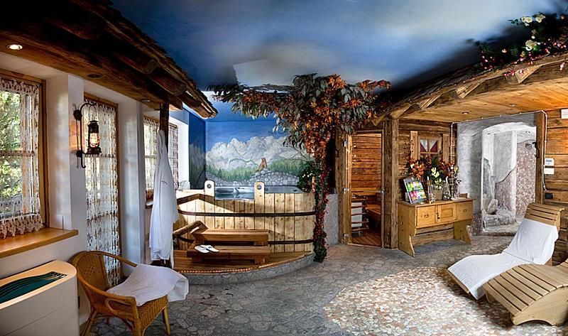 Hotel Garni San Nicolo Pozza di Fassa Exterior photo